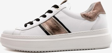 Nero Giardini Sneaker low 'Pu.Riola B' in Weiß