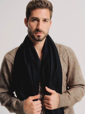 ABOUT YOU x Kevin Trapp Scarf 'Vincent' in Black