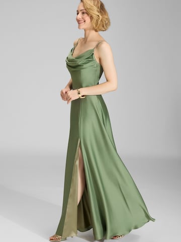 Abito da sera di SWING in verde