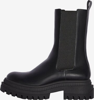 Boots chelsea di Bershka in nero