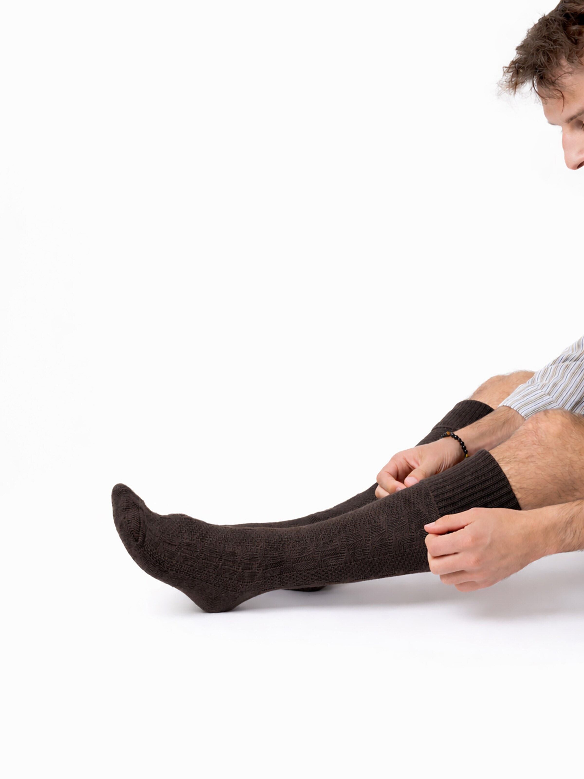 HerzSticht Traditional socks 'Silberdistel' in Brown