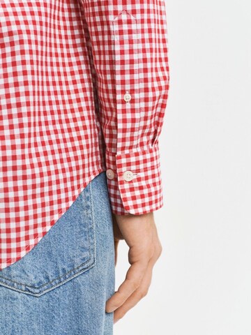 GANT Regular Fit Hemd‌‌‌‌‌‌‌ in Rot