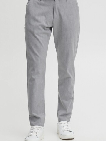 !Solid - regular Pantalón 'Fred' en gris: frente