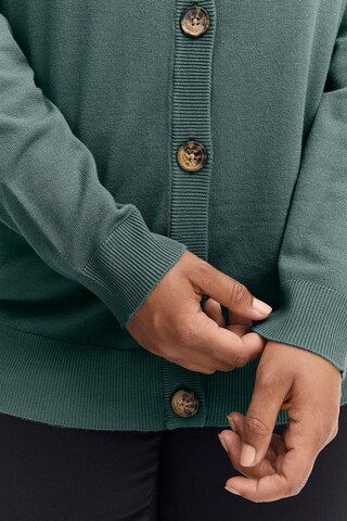 Fransa Curve Strickjacke 'BLUME' in Grün