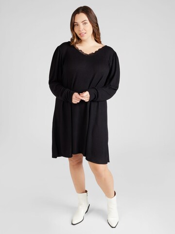 Robe 'Lora' Z-One en noir : devant