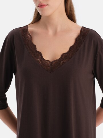 Dagi Natskjorte i brun