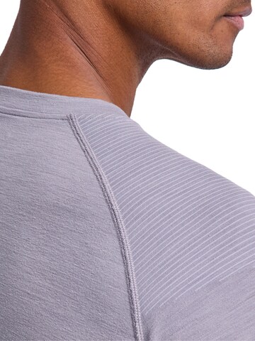 FALKE Base Layer 'Backpack-Ready' in Grey