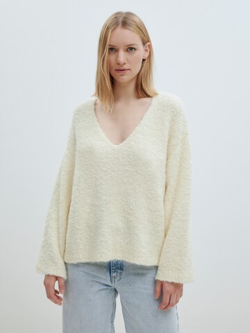 EDITED Pullover 'Quence' i beige: forside