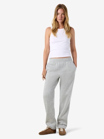 Noisy may Regular Trousers 'NMBLOOM' in Grey