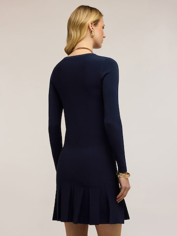 MOTIVI - Vestido en azul