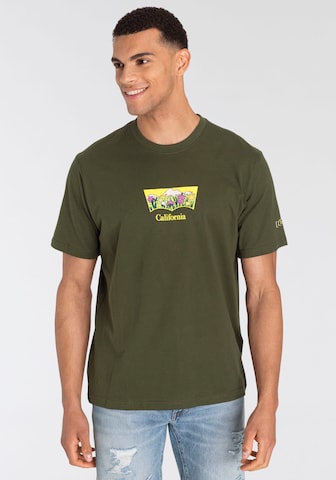 LEVI'S ® Shirt 'Relaxed Fit Tee' in Green
