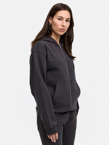 Daily Cotton Zip-Up Hoodie 'DCLUGO' in Grey: front