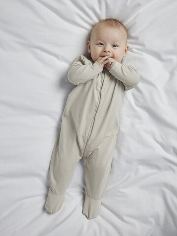 TWO SOON Pajamas in Beige
