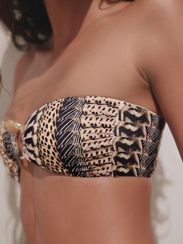 Next Bandeau Bikinitop in Bruin