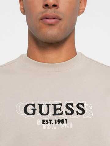 GUESS Bluser & t-shirts i brun