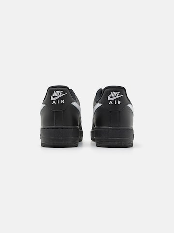 Nike Sportswear Sneakers laag 'Air Force 1' in Zwart
