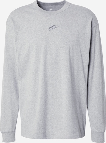T-Shirt 'Premium Essentials' Nike Sportswear en gris : devant