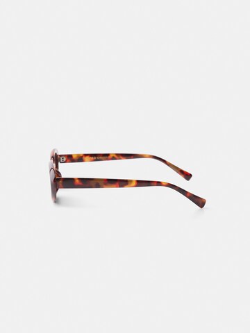 Bershka Sunglasses in Brown