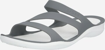 Crocs Pantolette in Grau: predná strana