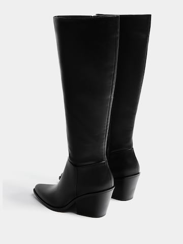 Pull&Bear Stiefel in Schwarz