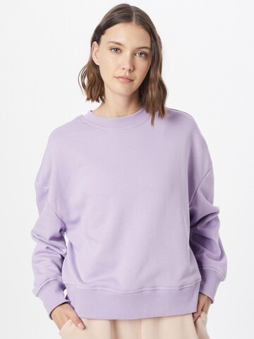 Urban Classics Sweatshirt in Purple: front