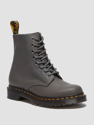 Dr. Martens Snørestøvletter 'Pascal' i grå
