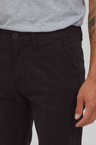 BLEND Slimfit Chinohose 'Flint' in Schwarz