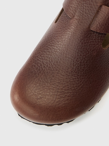 BIRKENSTOCK Παντοφλέ 'London' σε καφέ