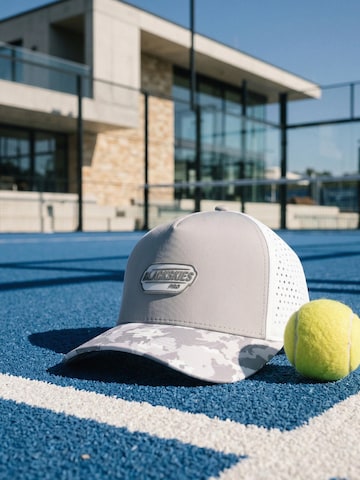 Blackskies Athletic Cap 'Pro Flow Sport Performance' in White