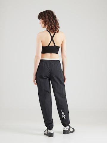 Reebok - Tapered Calças 'VECTOR' em preto