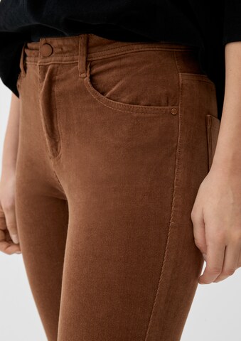 s.Oliver Slimfit Broek in Bruin
