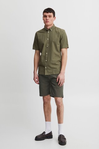 Casual Friday Regular fit Button Up Shirt in Green