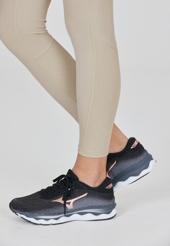 Athlecia Skinny Tight 'Aliya' in Beige