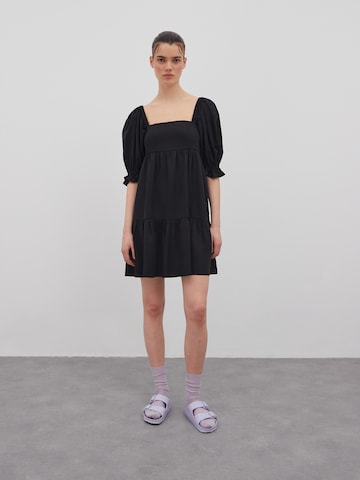 EDITED Dress 'Dafne' in Black