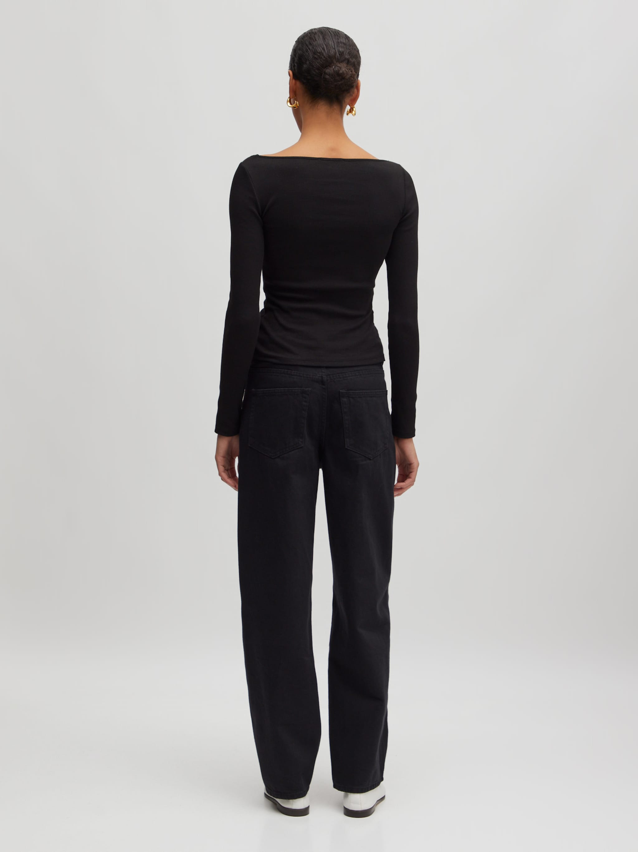EDITED Producten Shirt 'Idalina' Zwart