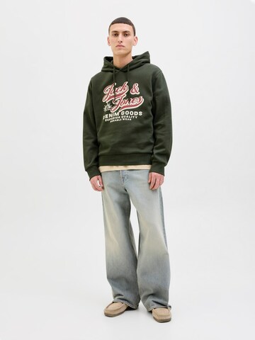 JACK & JONES Sweatshirt in Groen