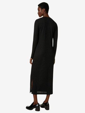 Robe Marks & Spencer en noir