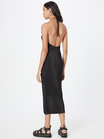 Rochie 'Mirriam' de la 4th & Reckless pe negru