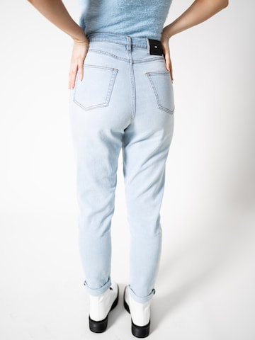 UNFOLLOWED x ABOUT YOU Slimfit Jeans 'WARRIOR' in Blau: zadná strana