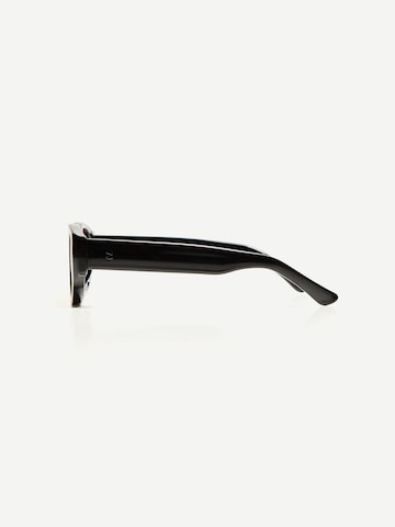 Bershka Sunglasses in Red