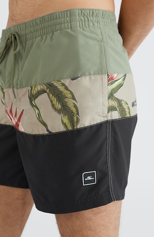 O'NEILL Badeshorts in Grün