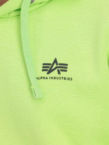 Regular fit Felpa di ALPHA INDUSTRIES in verde