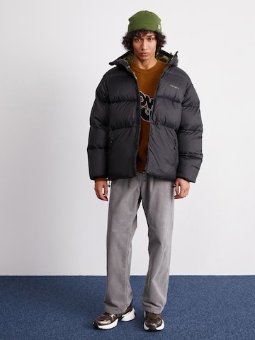 Carhartt WIP Vinterjakke 'Toronto' i sort