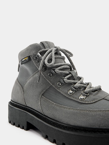 Pull&Bear Lace-up boots in Grey