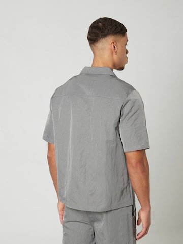 Sinned x ABOUT YOU Regular fit Button Up Shirt 'JAY' in Grey