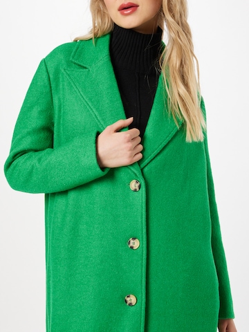 Palton de primăvară-toamnă 'Saga' de la Gina Tricot pe verde