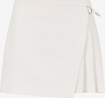 Apricot Wrap Pleated Mini Skort ' ' in Weiß: Vorderseite