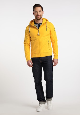 Schmuddelwedda Between-Season Jacket in Yellow