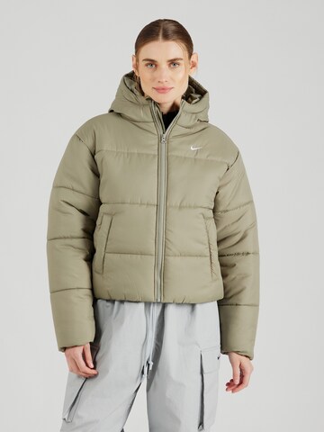 Giacca invernale 'CLSC' di Nike Sportswear in verde: frontale