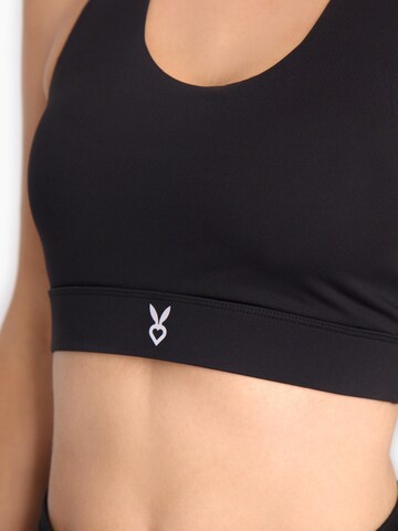 Cardio Bunny Biustonosz sportowy 'REFLECTIVE MOLDED CUP SPORTS BRA' w kolorze czarny